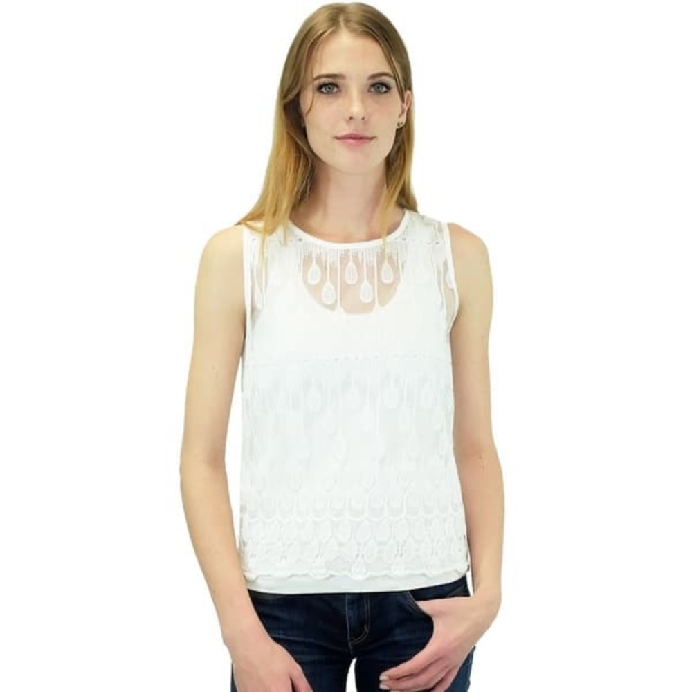 J.O.A. Ivory Water Droplets Embroidered Top